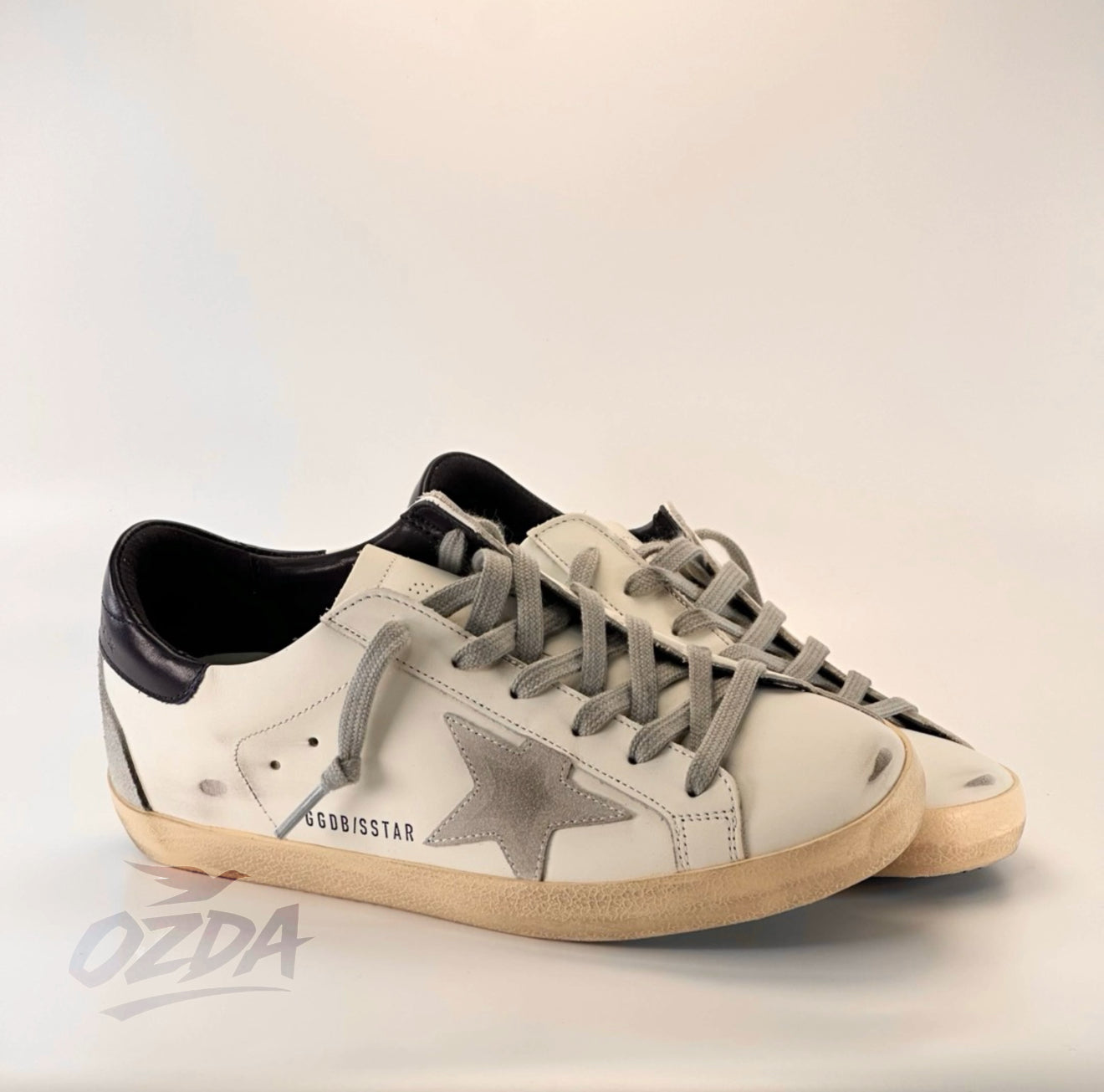 Golden Goose “Superstar”