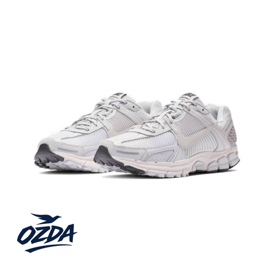 Nike Zoom Vomero 5